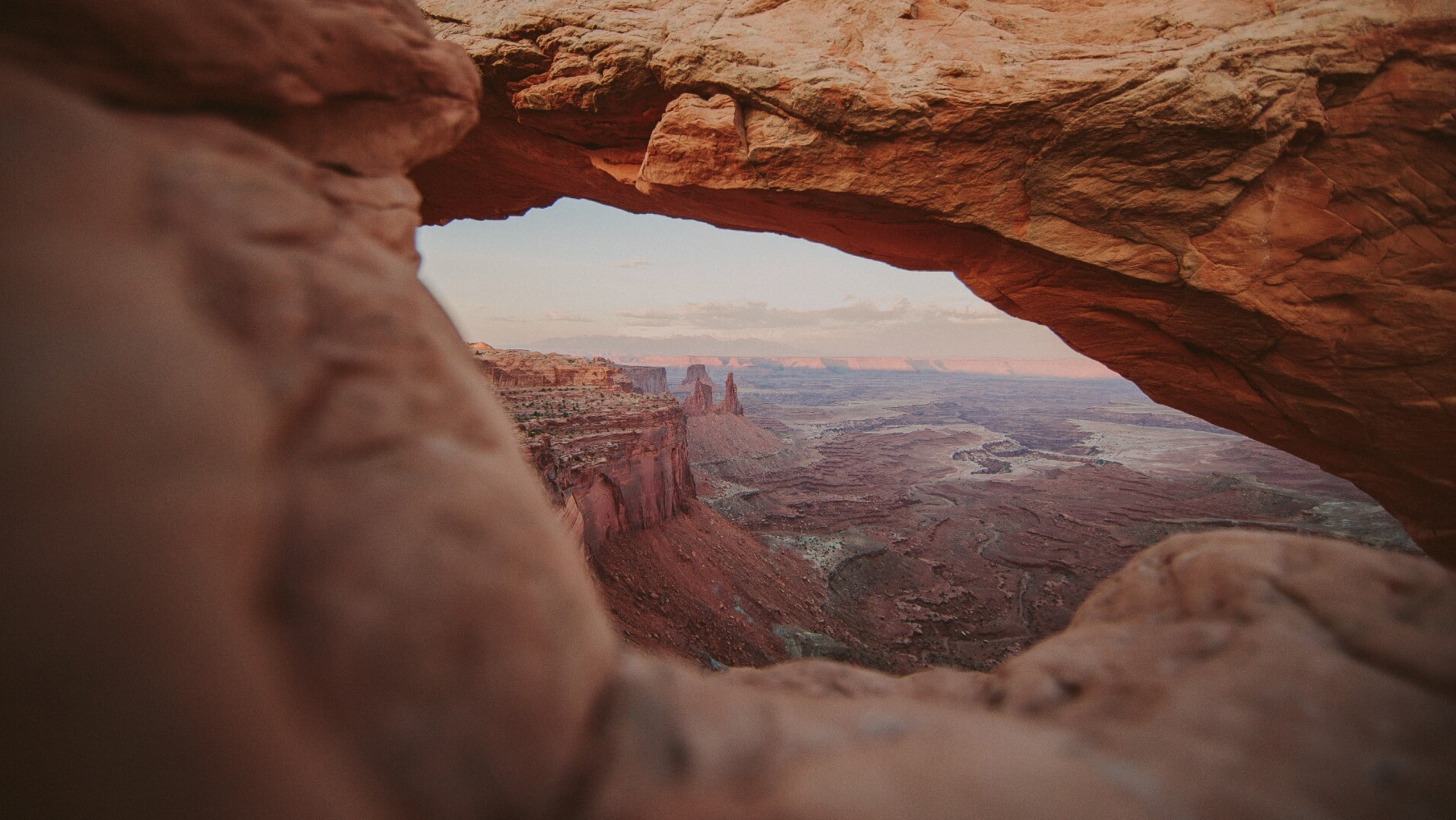 Desert views of the mountains in Moab, UT